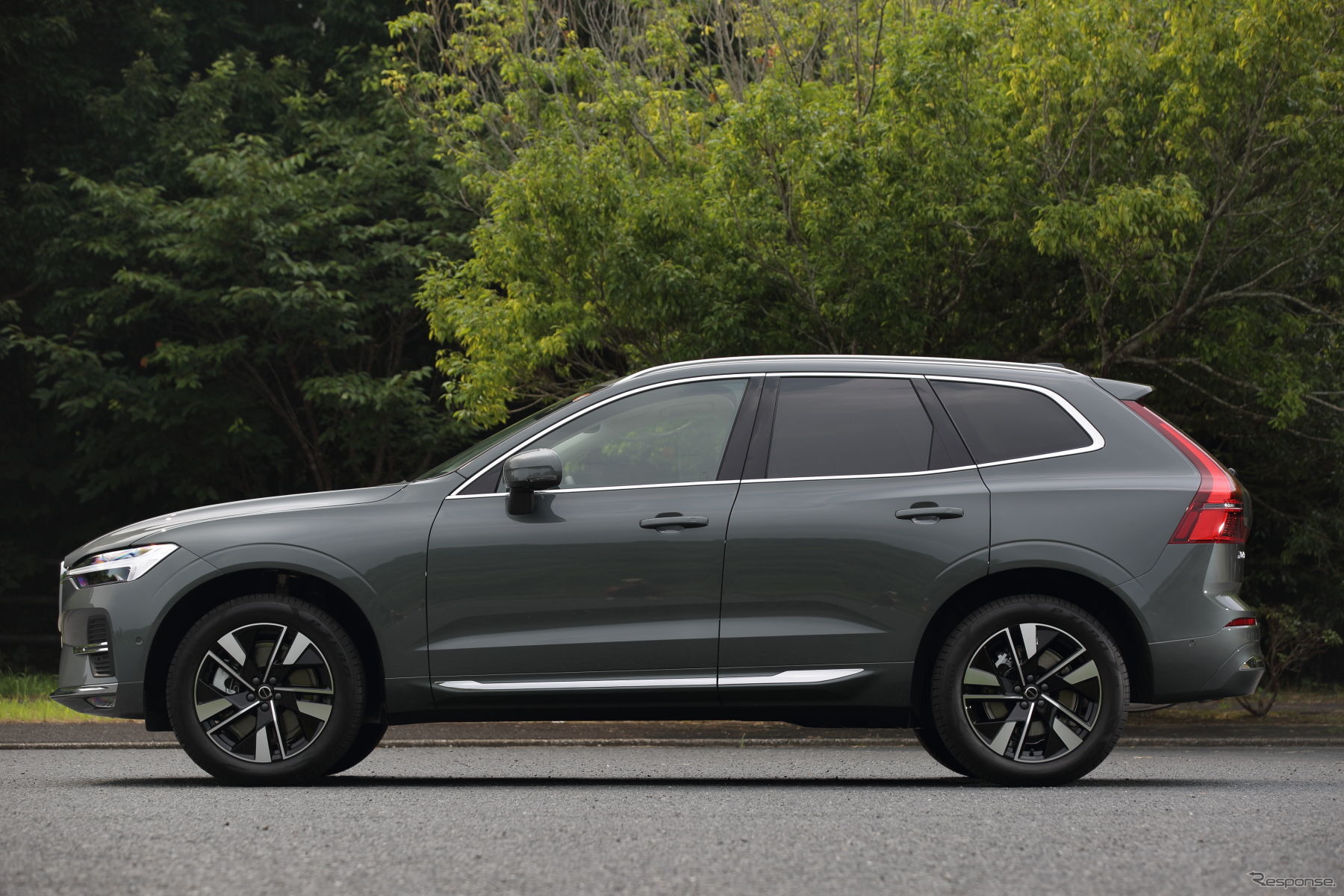 ボルボ XC60 ウルトラB5 AWD