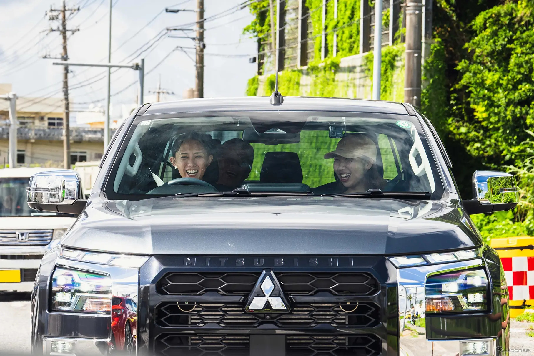 MITSUBISHI TRITON