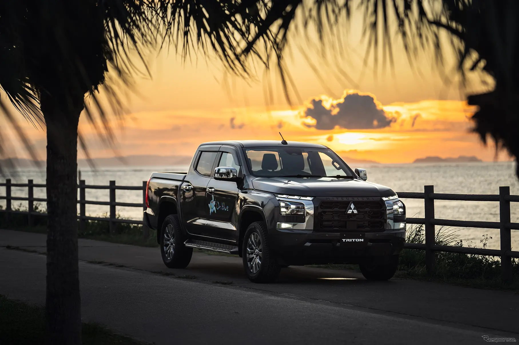 MITSUBISHI TRITON