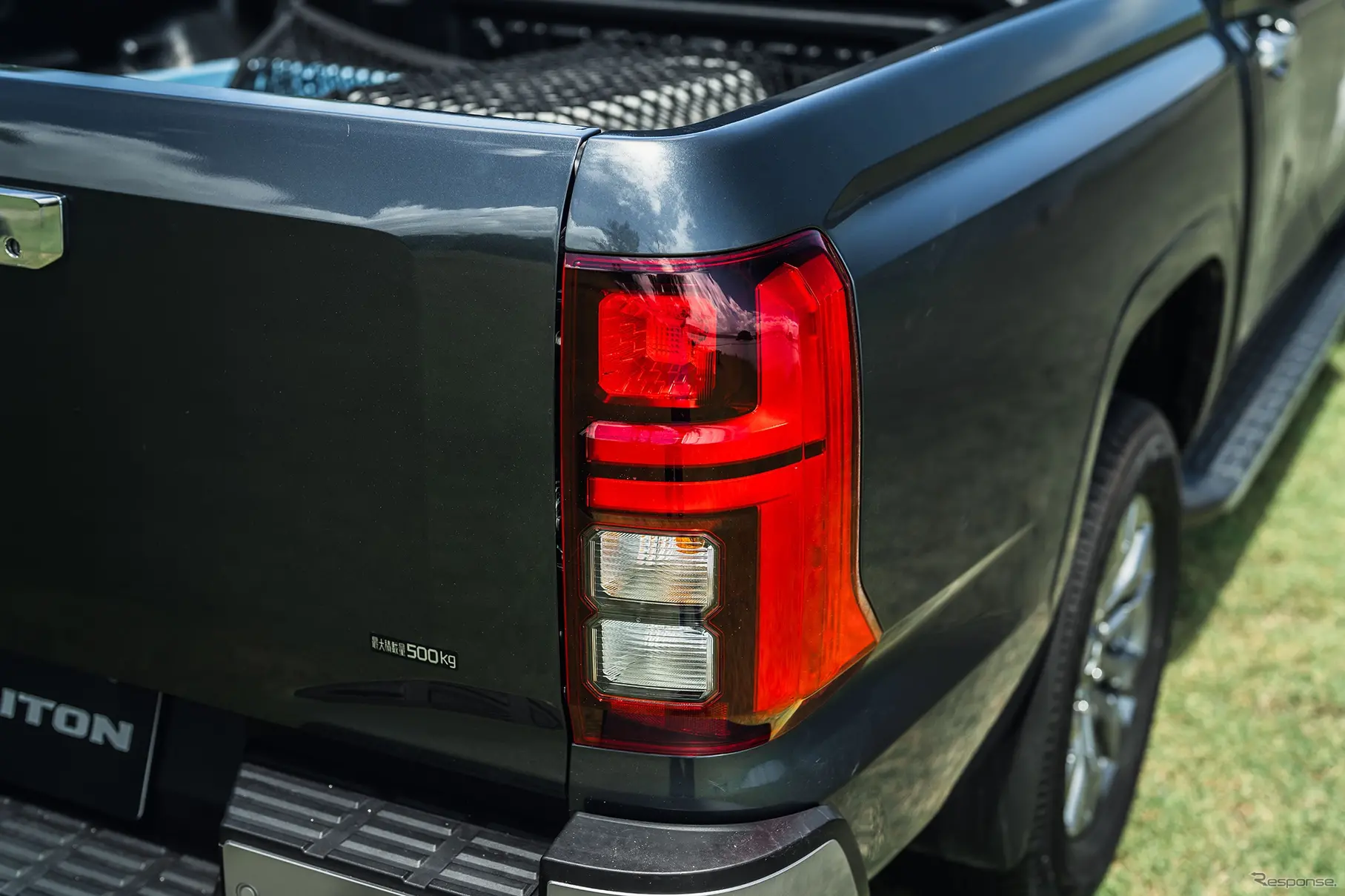 MITSUBISHI TRITON