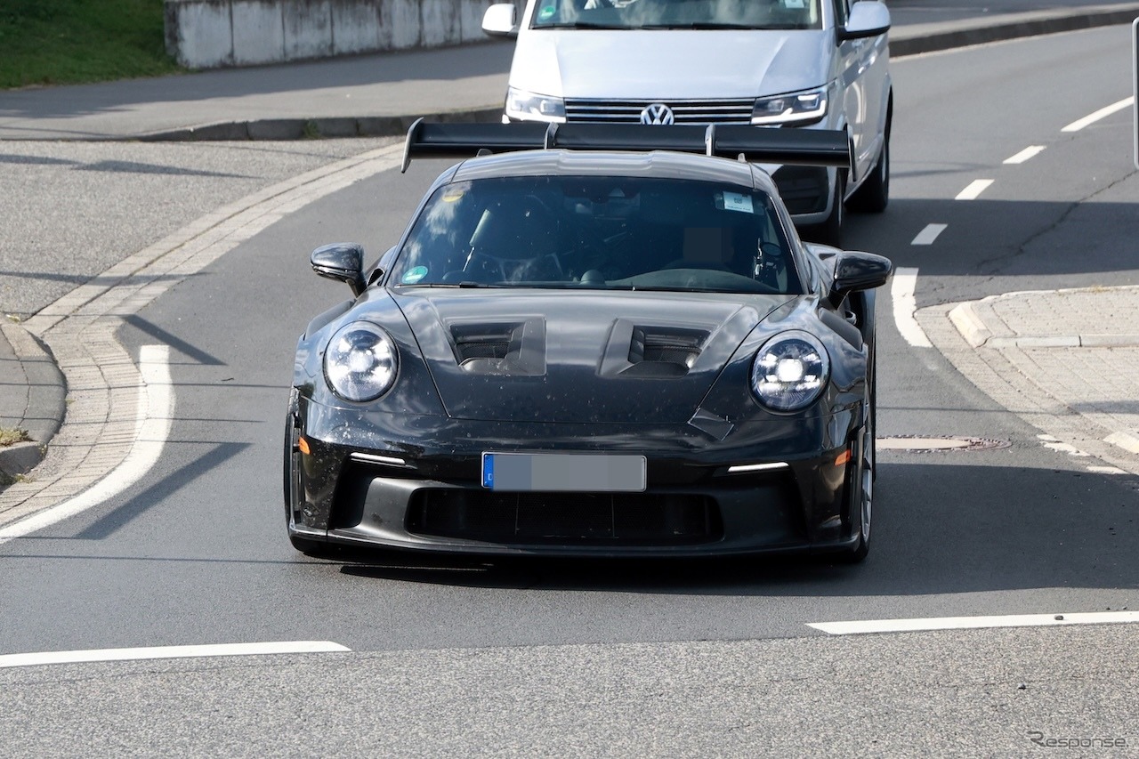 ポルシェ 911 GT3 RS 改良新型のプロトタイプ