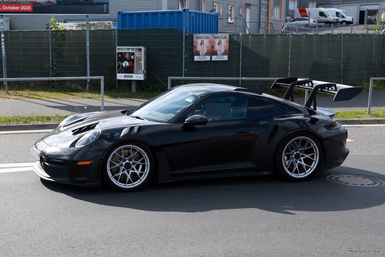 ポルシェ 911 GT3 RS 改良新型のプロトタイプ