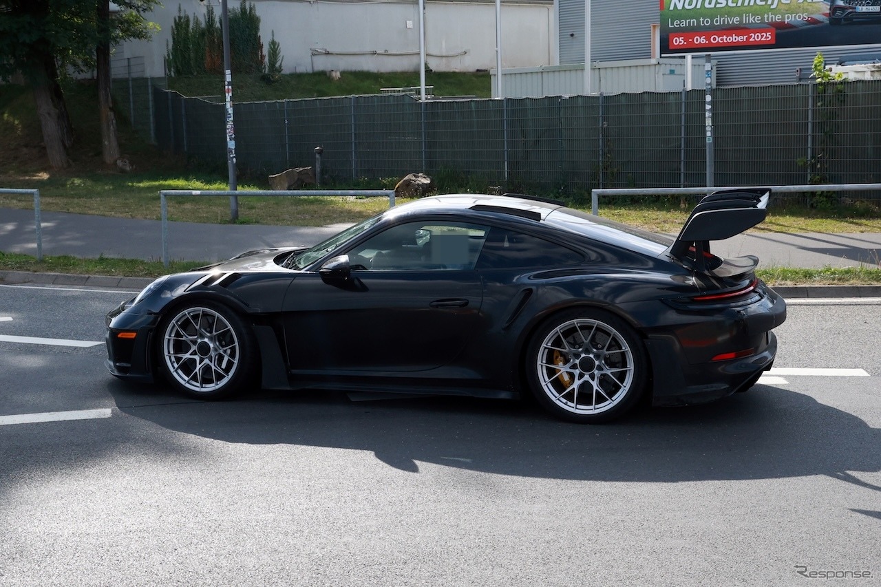 ポルシェ 911 GT3 RS 改良新型のプロトタイプ