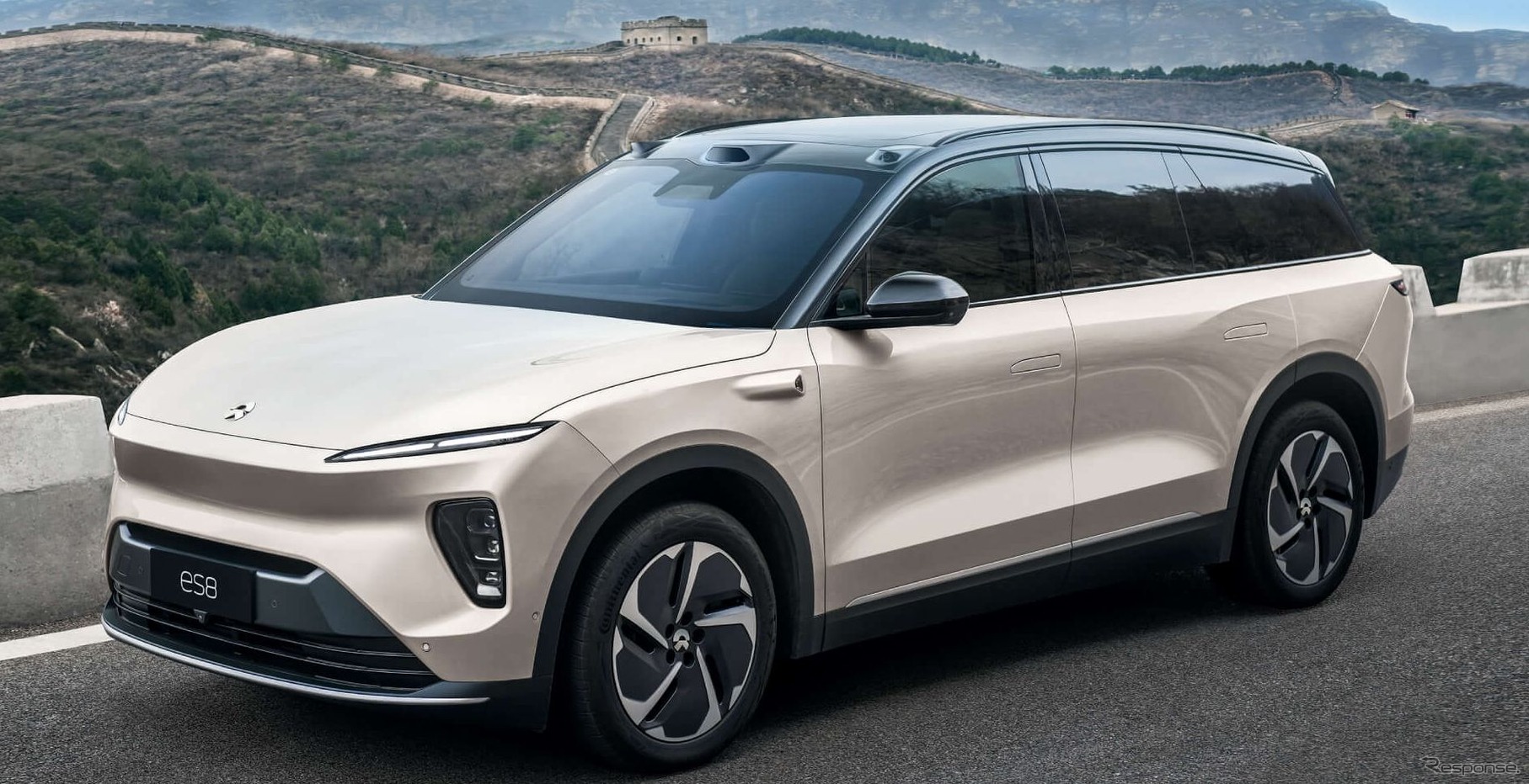 NIO ES8