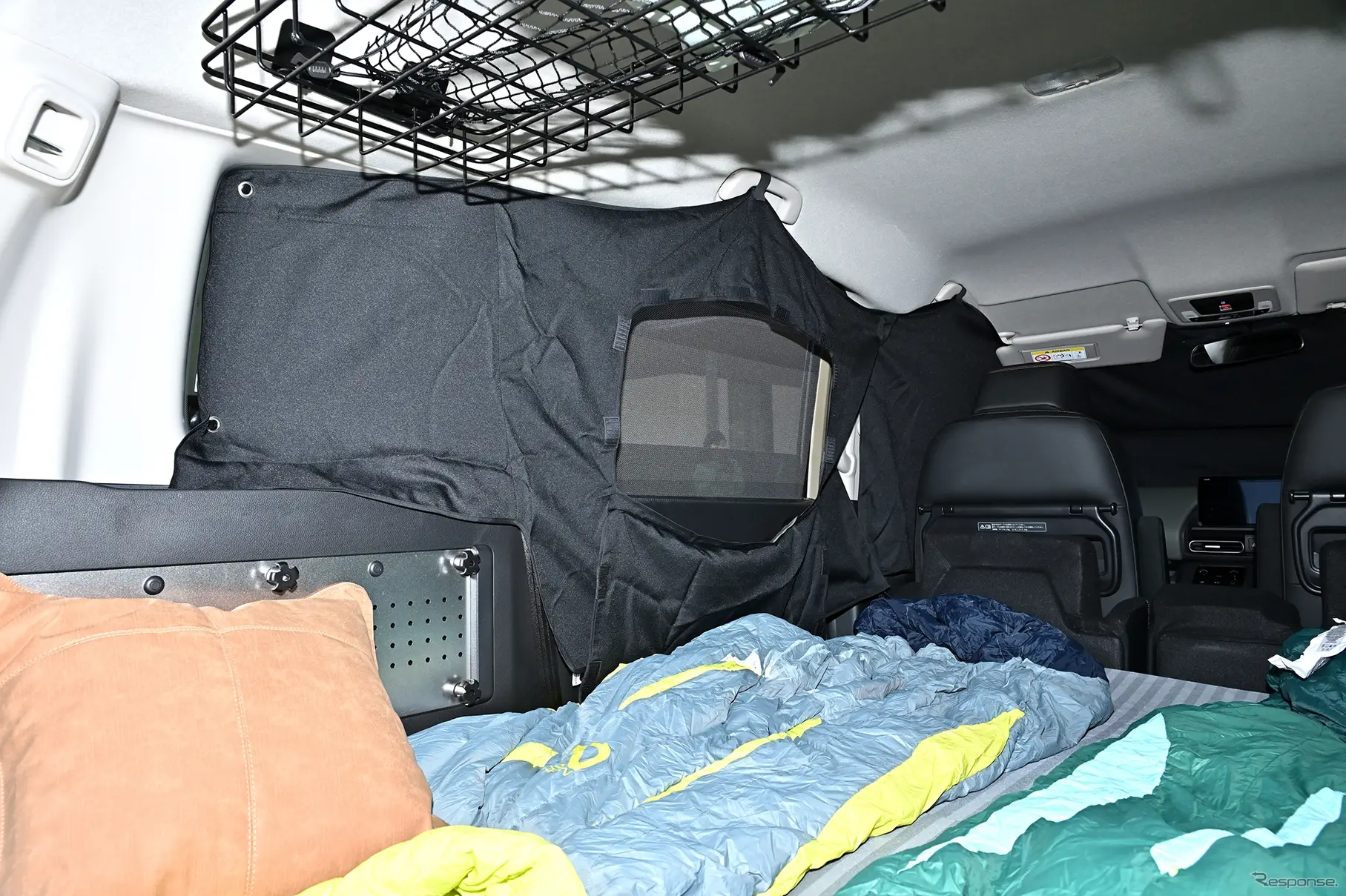 車中泊仕様のe:HEV CROSSTAR