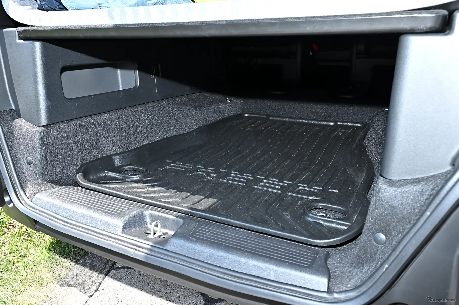 車中泊仕様のe:HEV CROSSTAR
