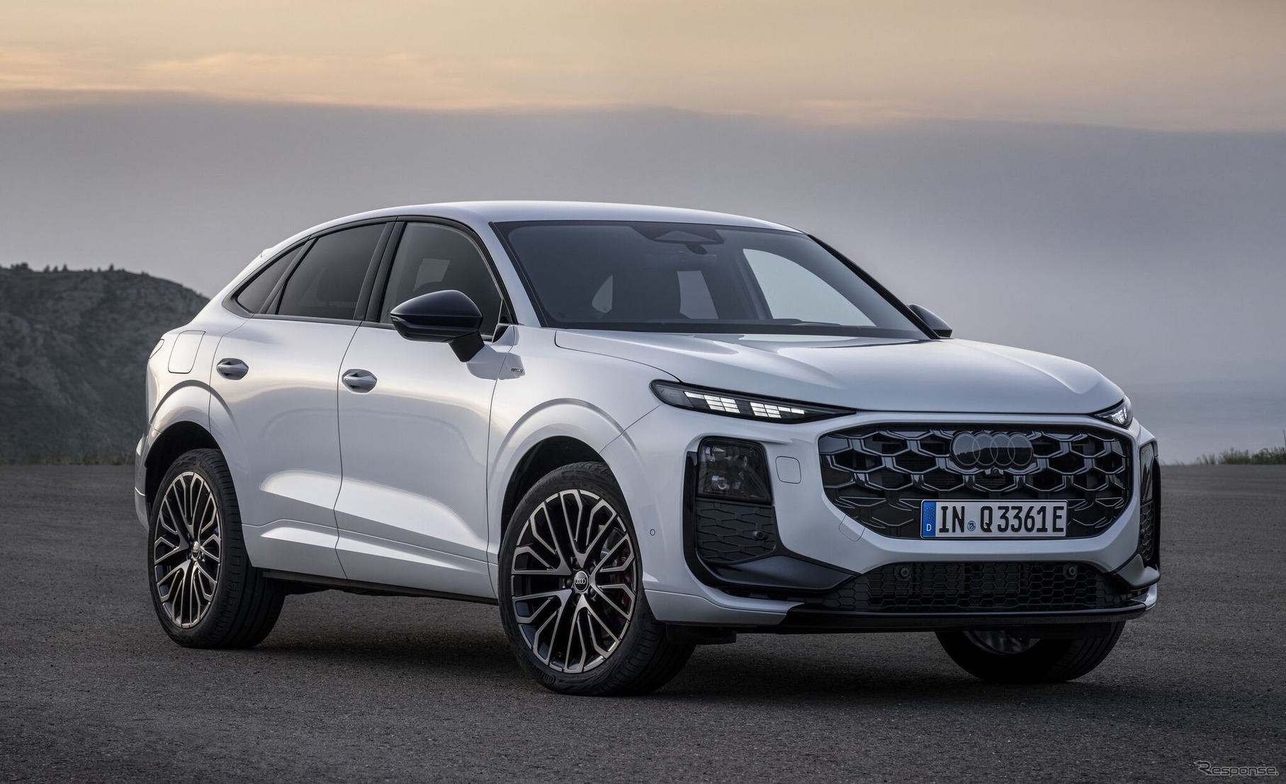 アウディ Q3スポーツバック eハイブリッド新型