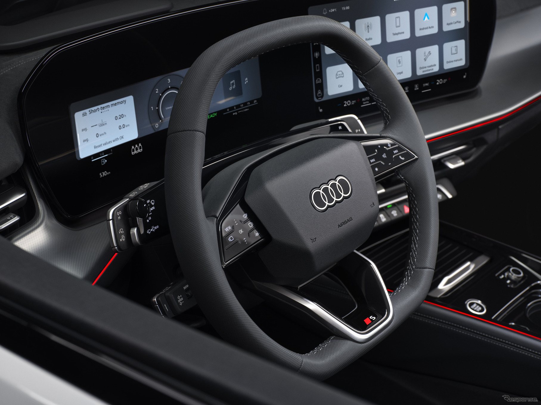 アウディ Q3スポーツバック eハイブリッド新型