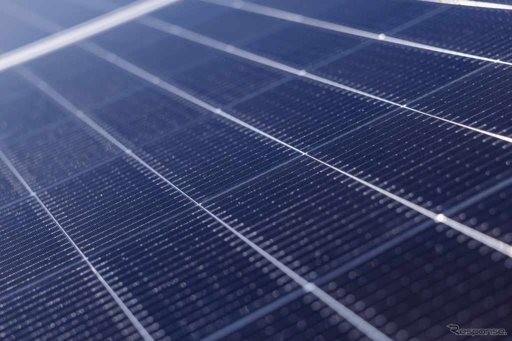 ジャガー・ランドローバーが英国最大級の太陽光発電所開設
