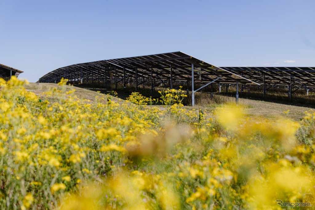ジャガー・ランドローバーが英国最大級の太陽光発電所開設