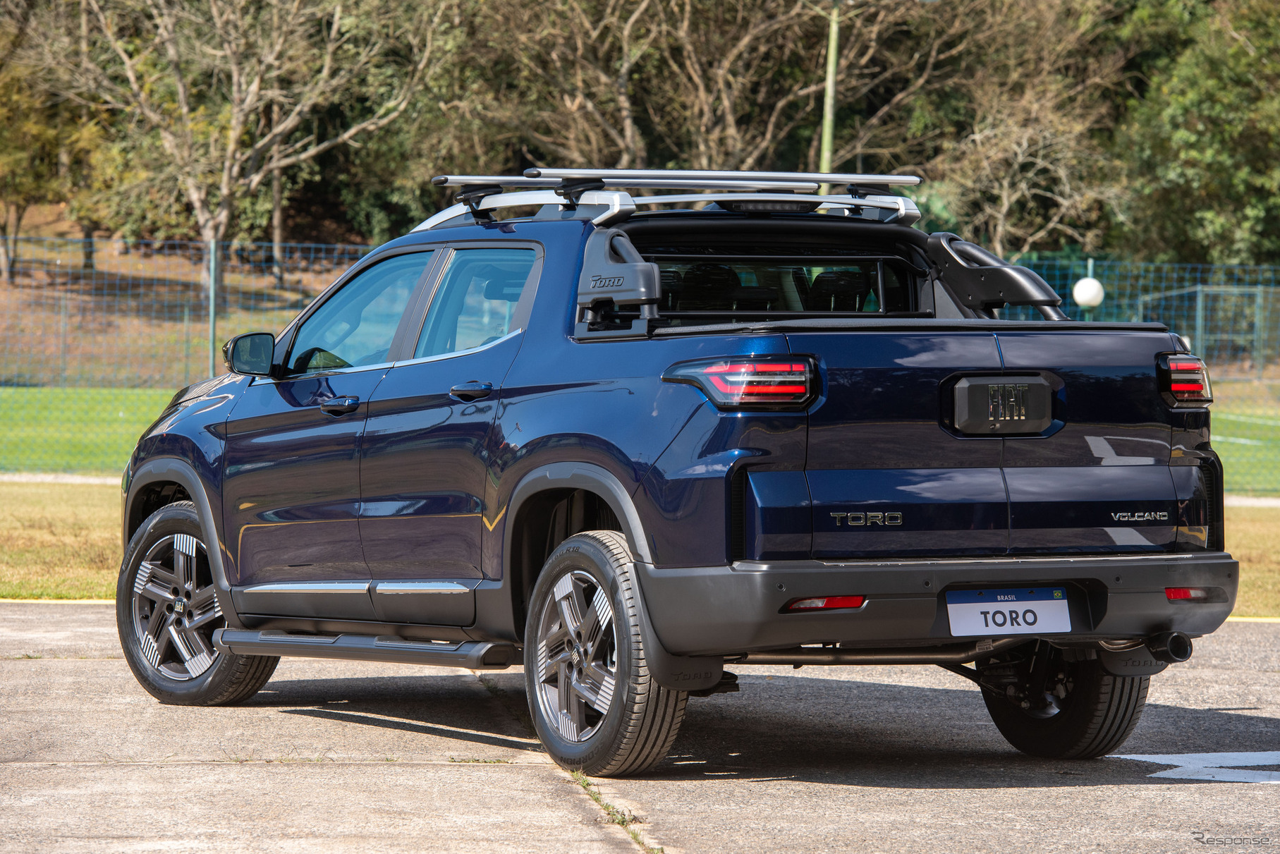 フィアット『トロ』改良新型の純正用品「MOPAR」装着車