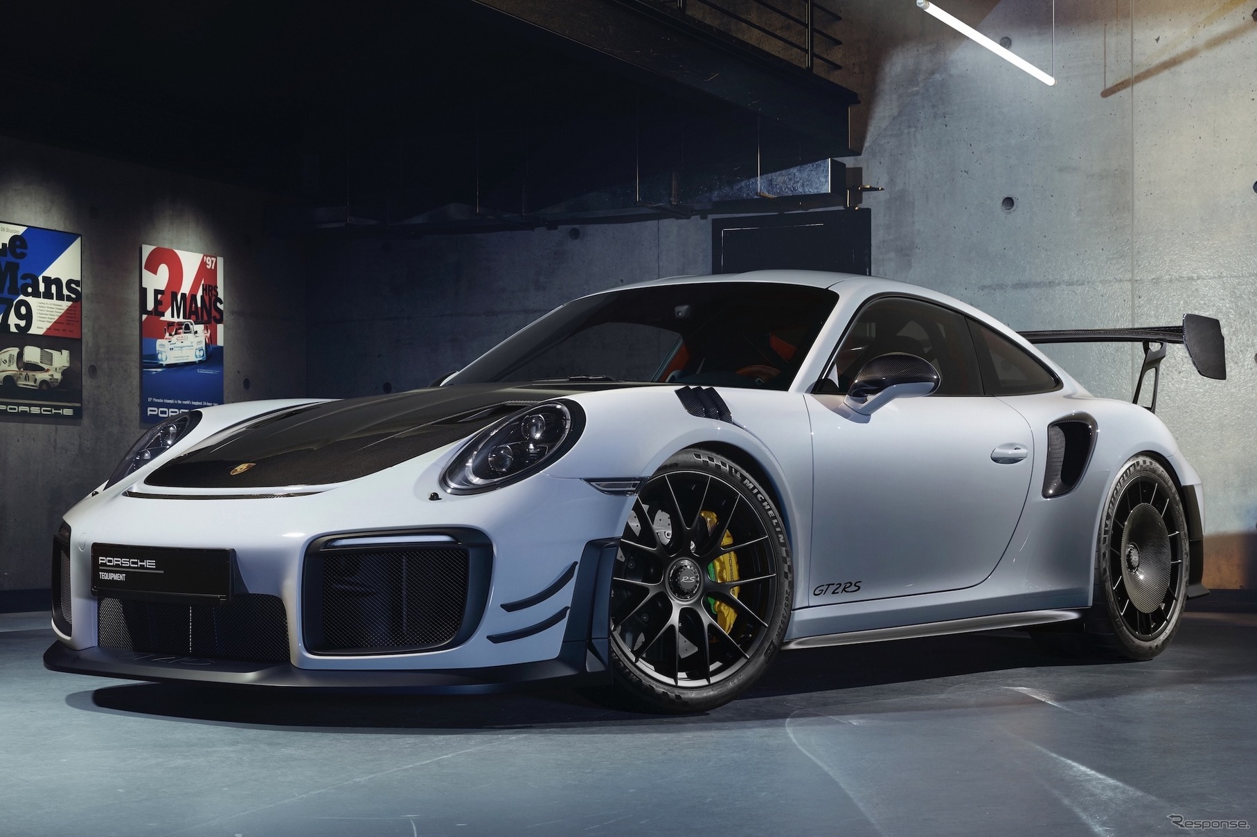 ポルシェ 911 GT2 RSマンタイ