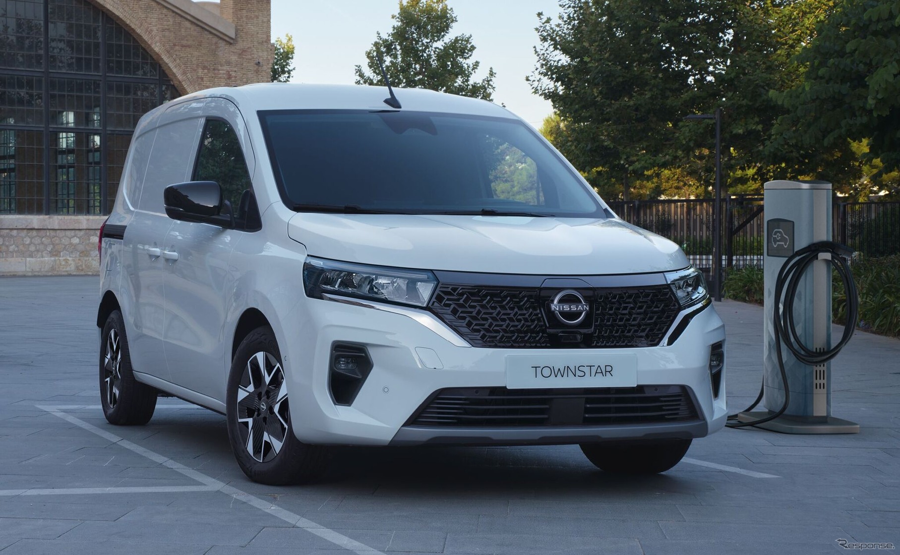 日産タウンスター