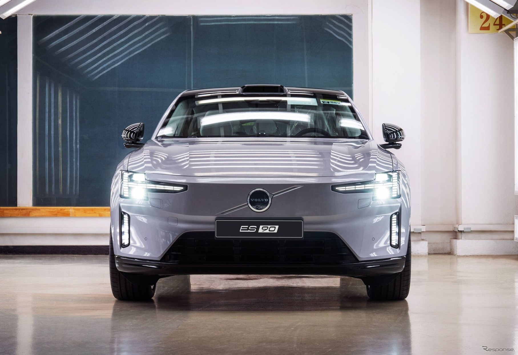 ボルボ ES90の欧州向け生産開始