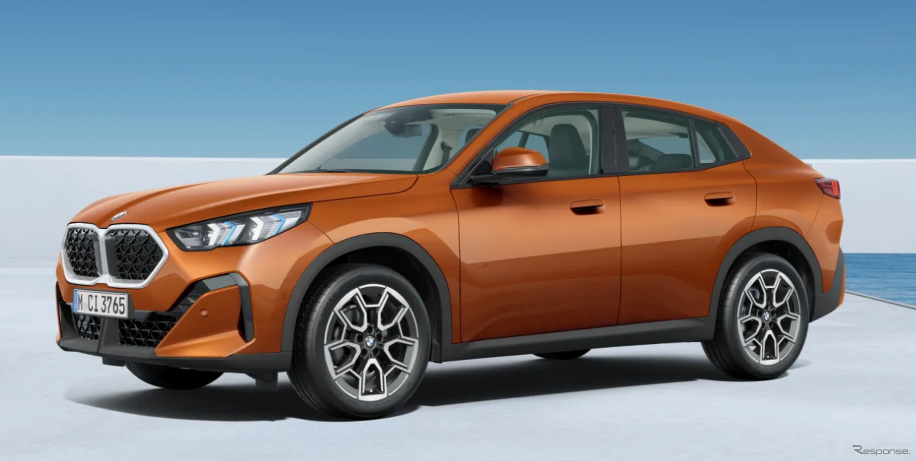 BMW X2 新型の「xDrive20d」（欧州仕様）