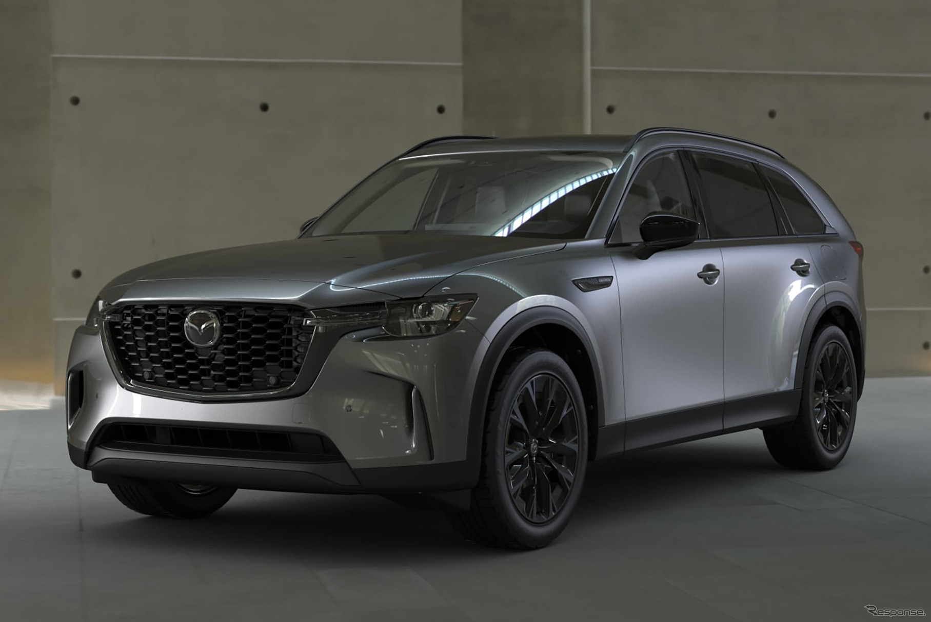 マツダ CX-90 の3.3ターボS「プレミアムスポーツ」
