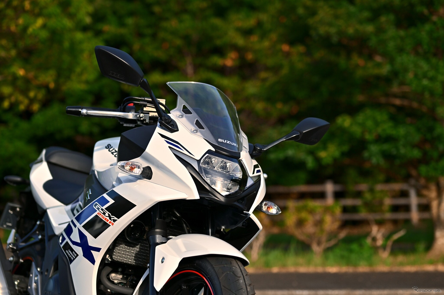 スズキ GSX250R