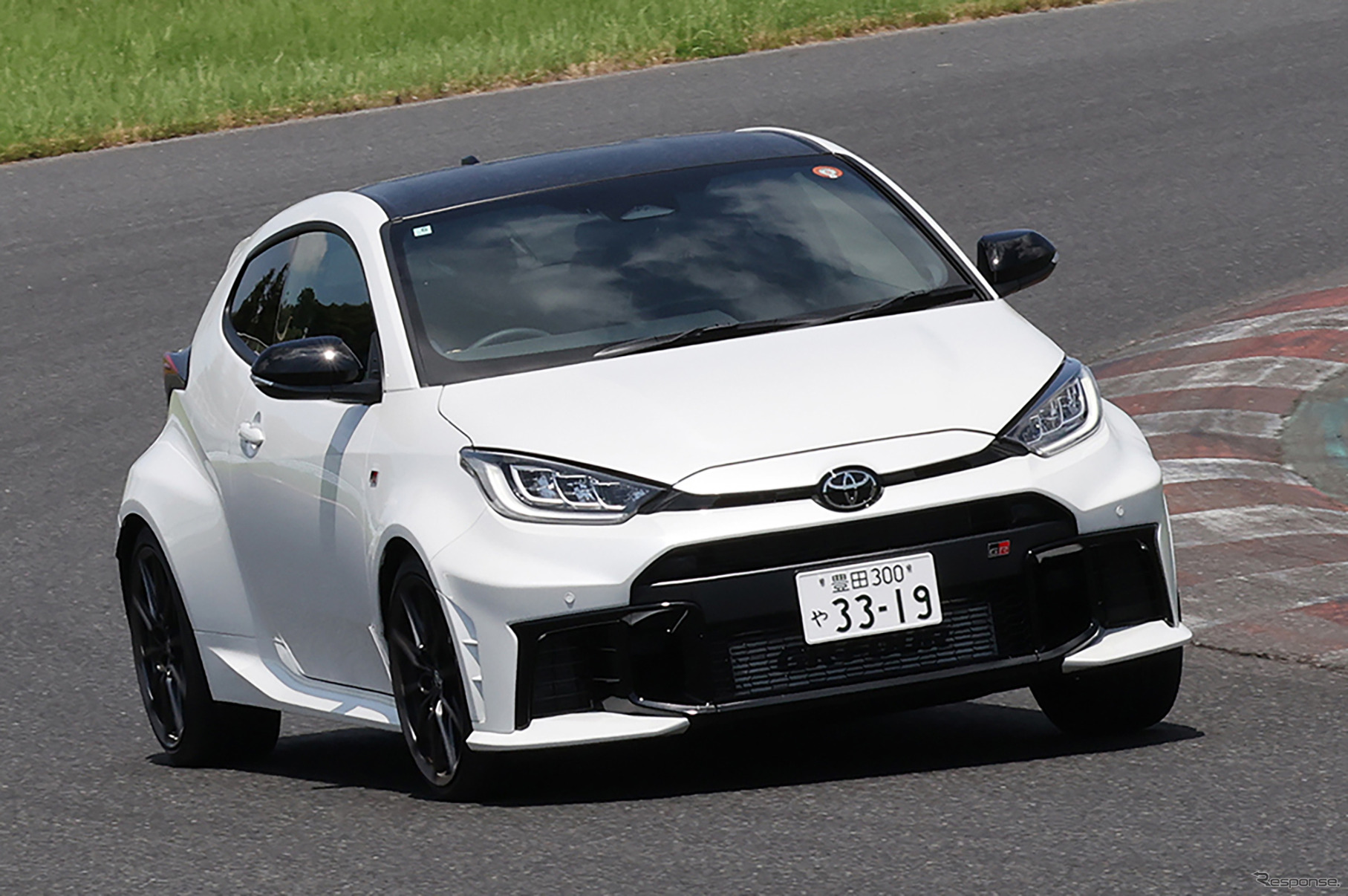 トヨタ GRヤリス 25式（6MT）