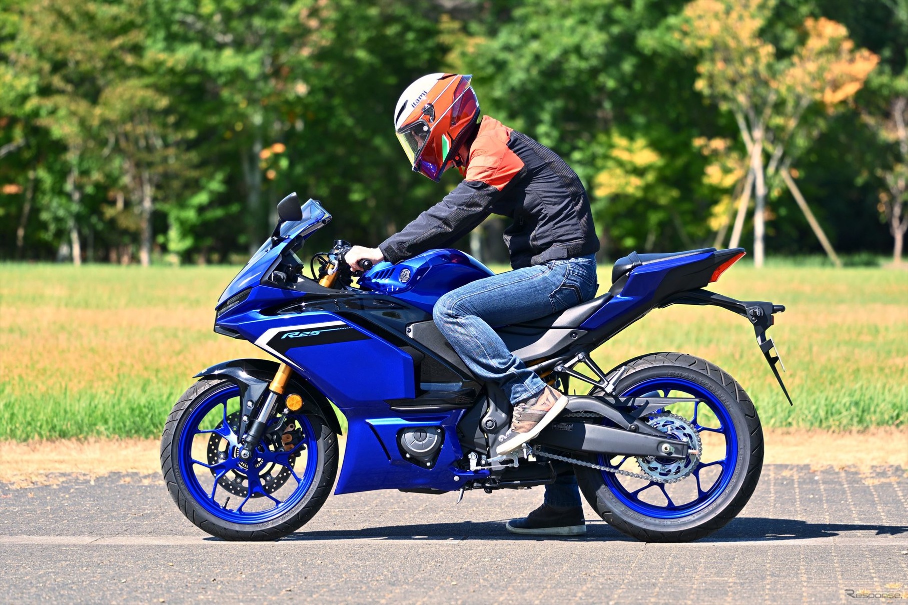ヤマハ YZF-R25