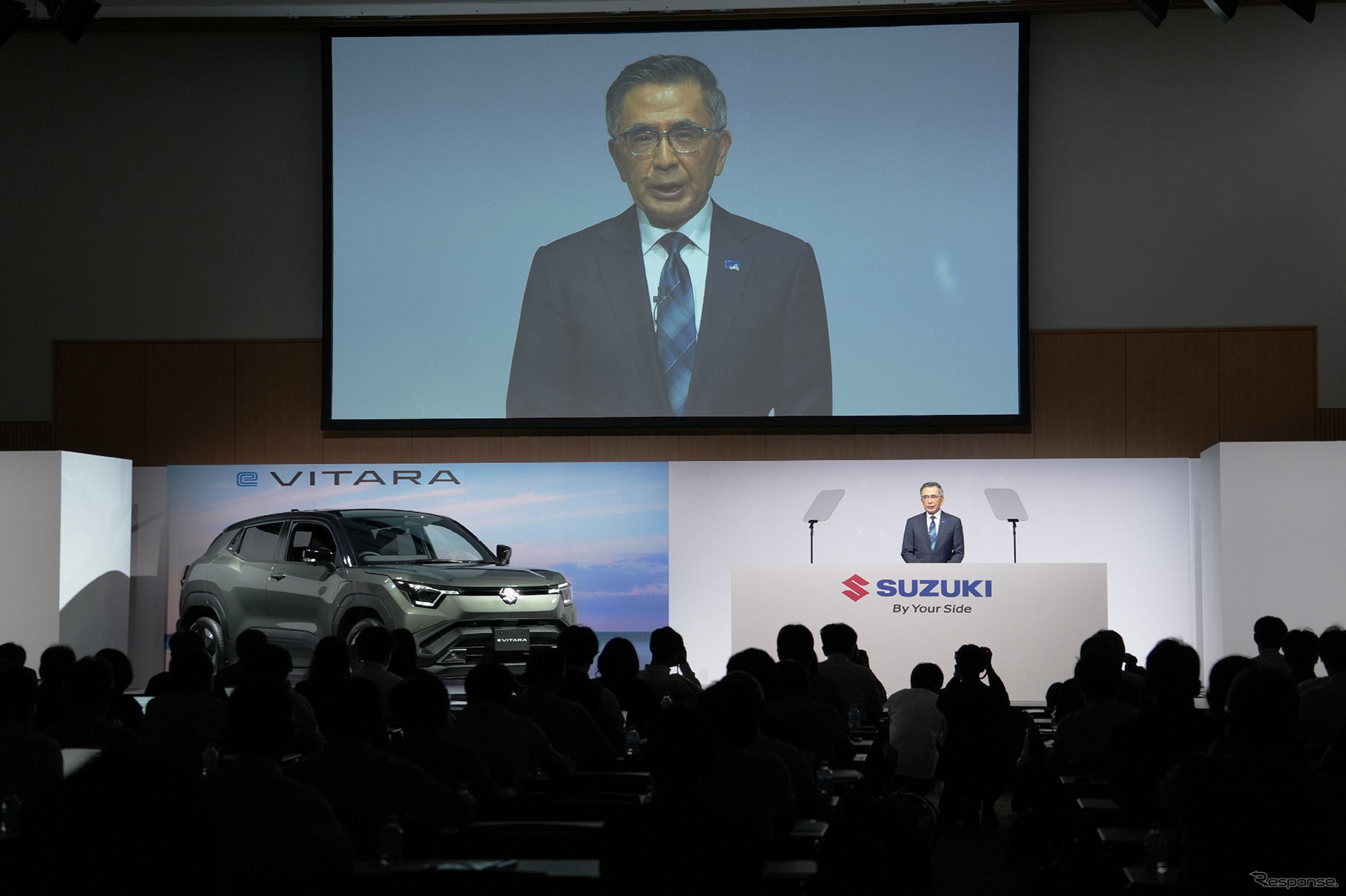 スズキ『eビターラ』と鈴木俊宏社長