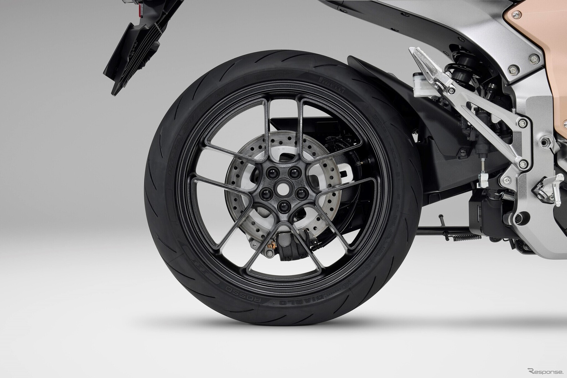 ホンダのフルサイズ電動バイク『WN7』