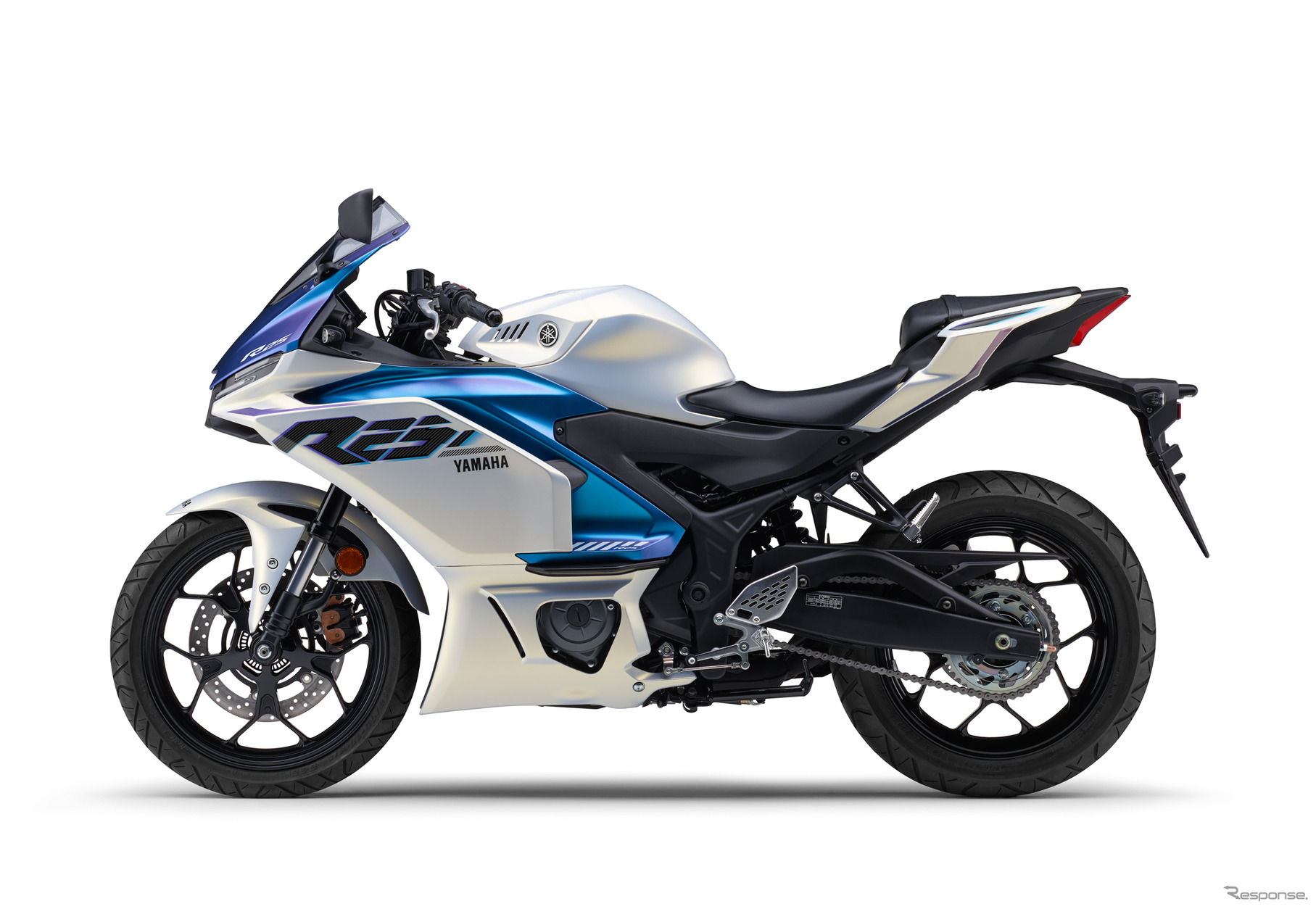 ヤマハ YZF-R25 2025年モデル（マットイエローイッシュホワイトパール1）