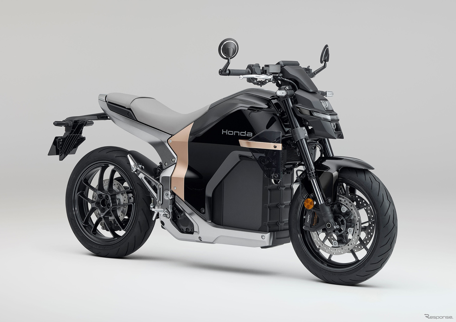 ホンダのフルサイズ電動バイク『WN7』