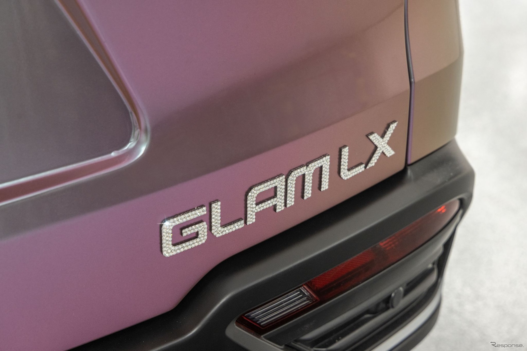 レクサス『LX』をベースに美容とファッションに特化したコンセプトカー「グラム LX」