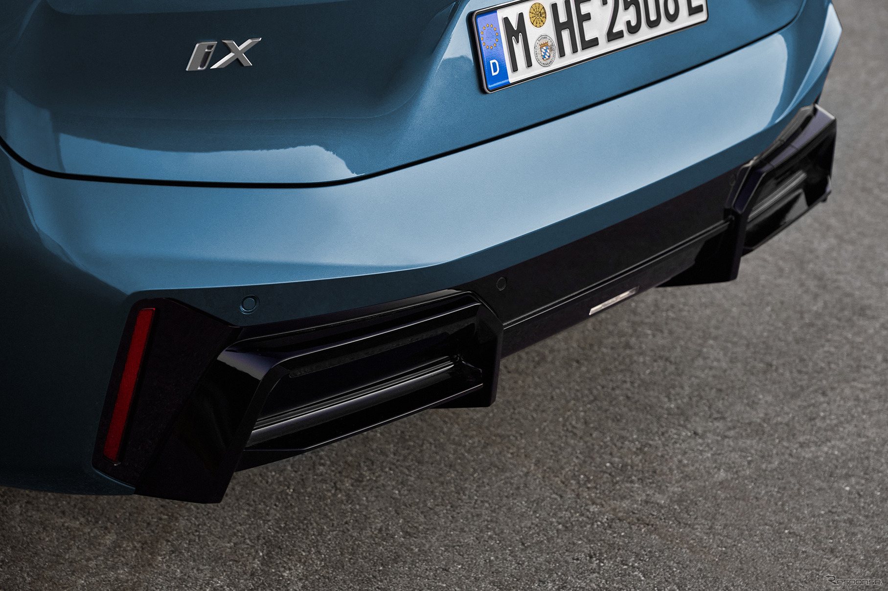 BMW iX xDrive60