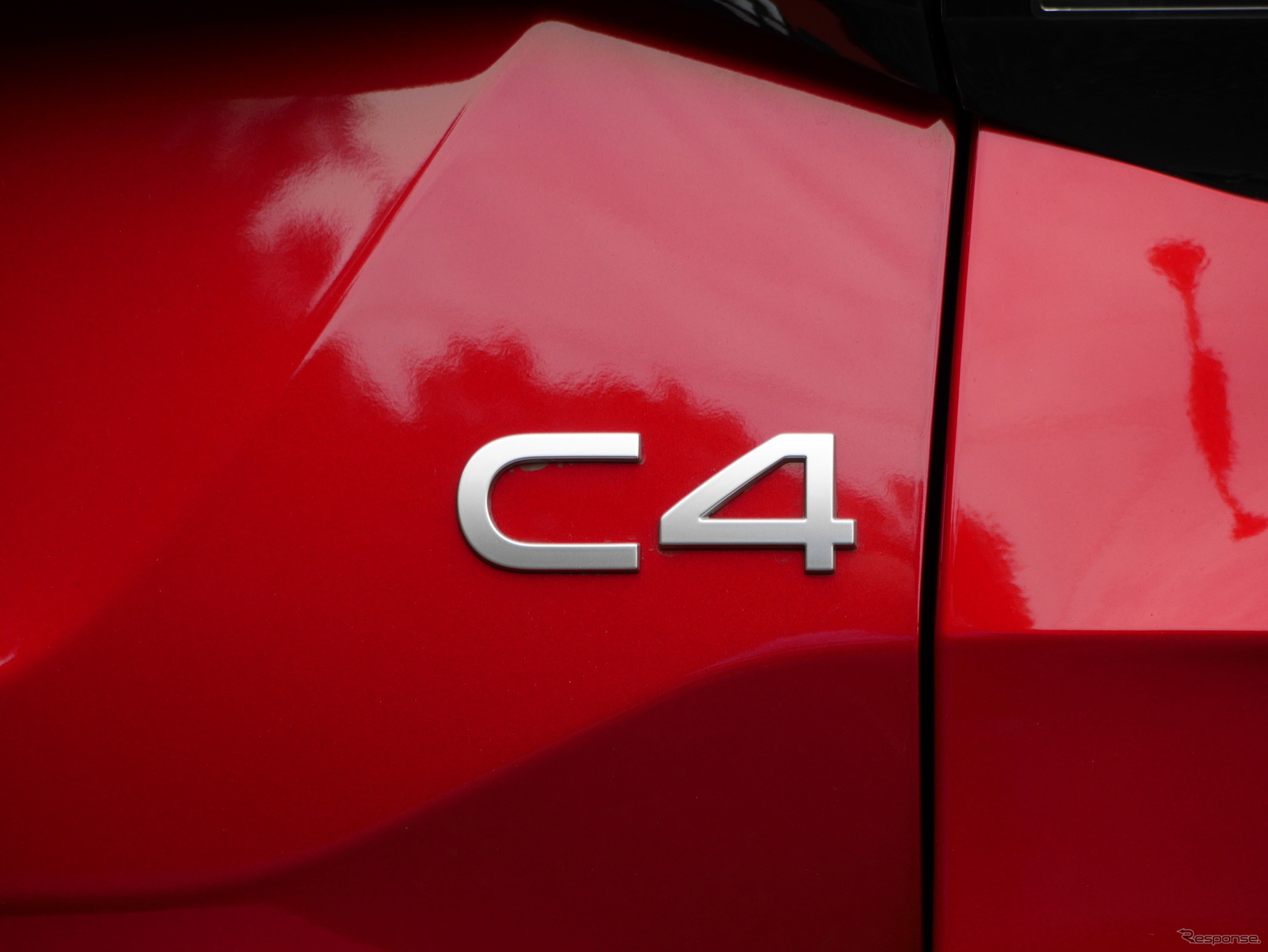 シトロエン C4ハイブリッド