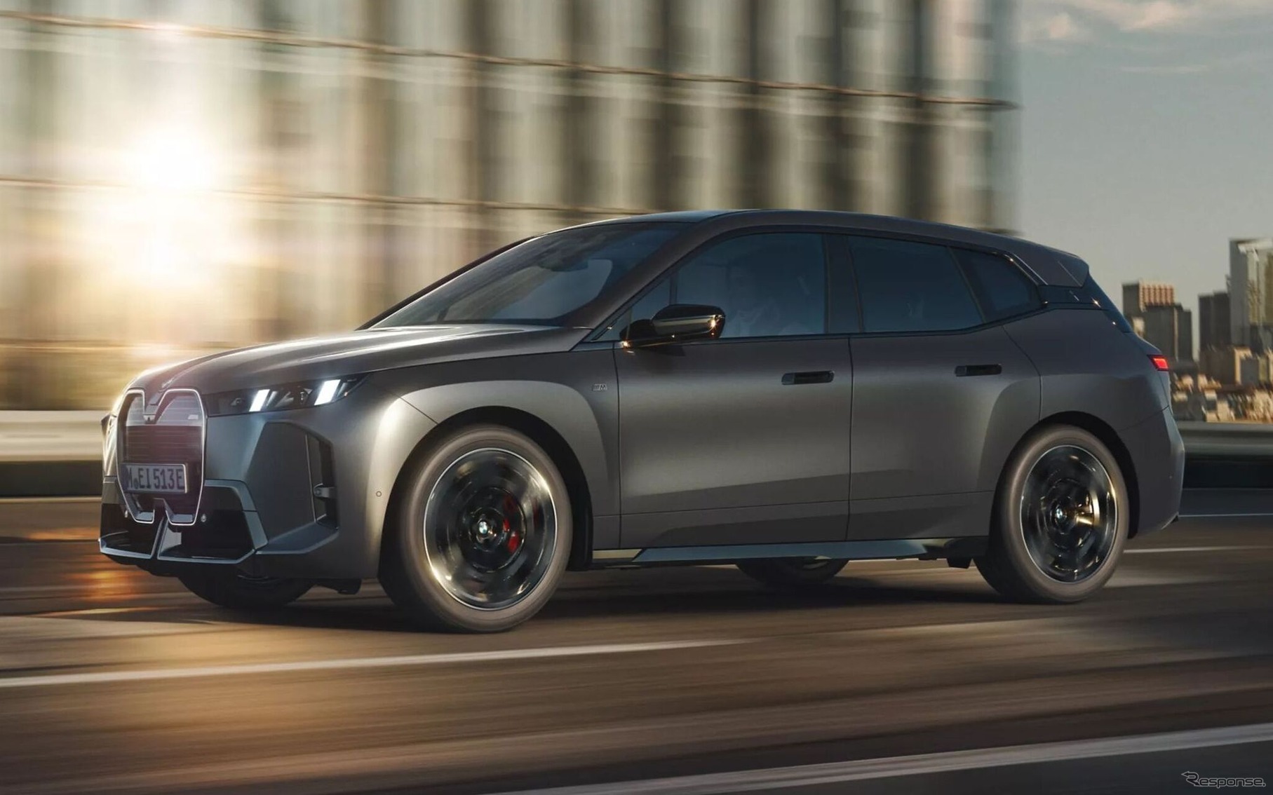 BMW iX M70 xDrive The First Edition