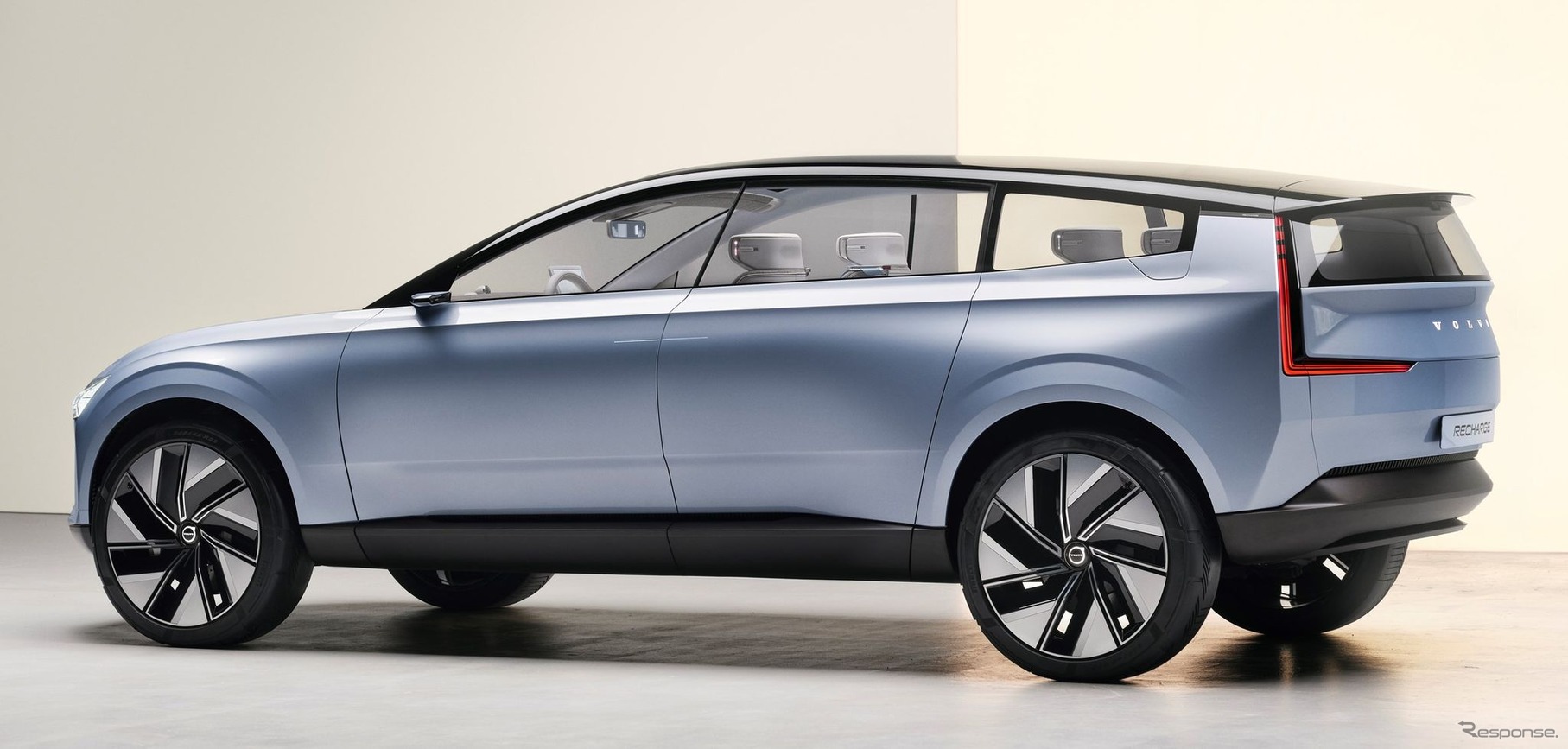 ボルボ・コンセプト・リチャージ（参考）