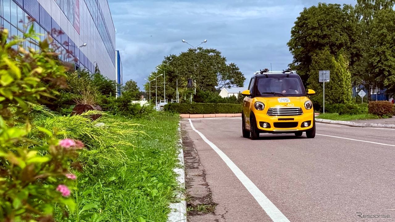 背高MINI？ 全長2.8mの2シーターEV『EONYX M2』発表…ロシア・アフトトル