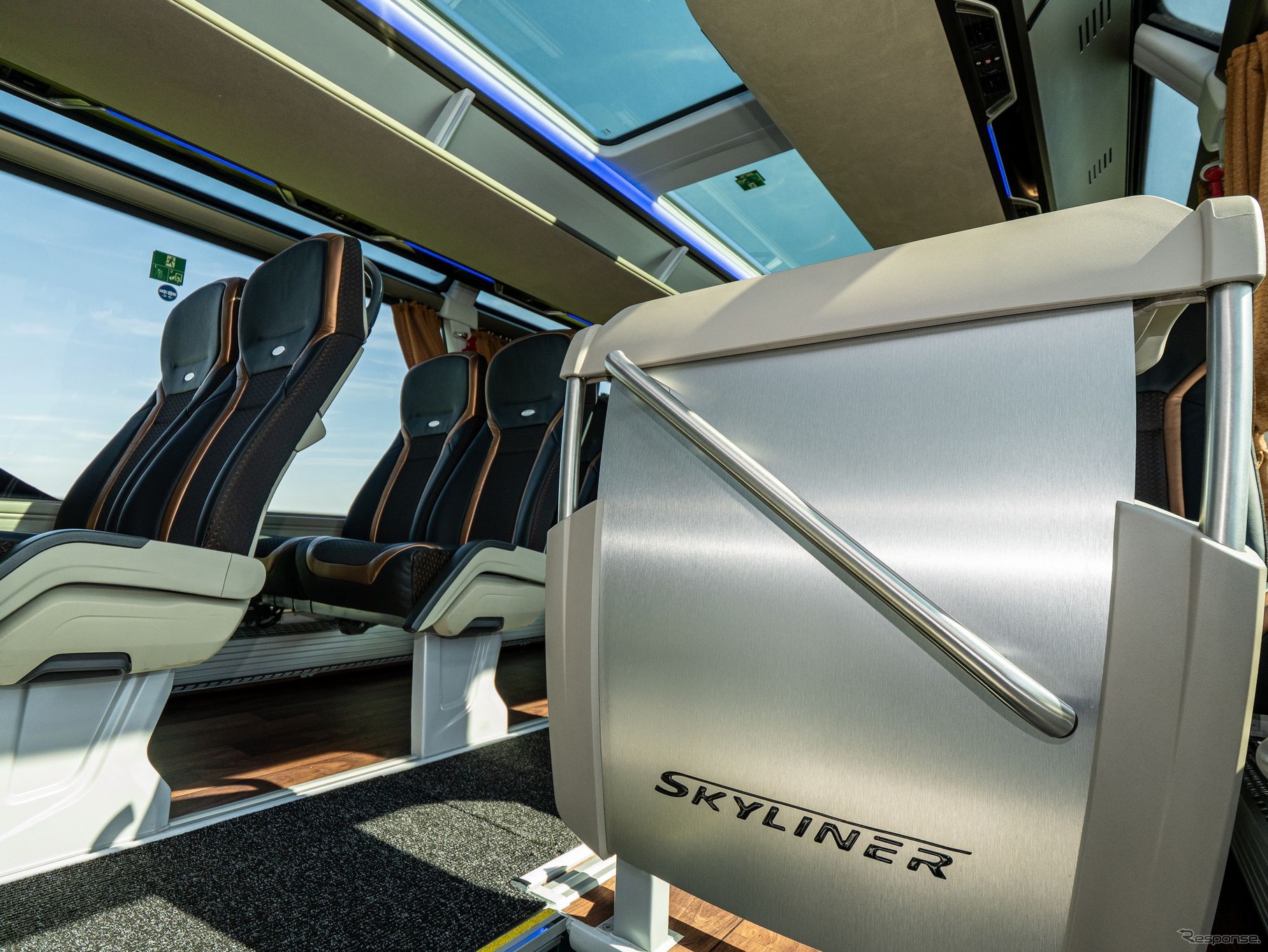 2階建てバス『スカイライナー』の特別仕様車「アウヴェルター・エディション」