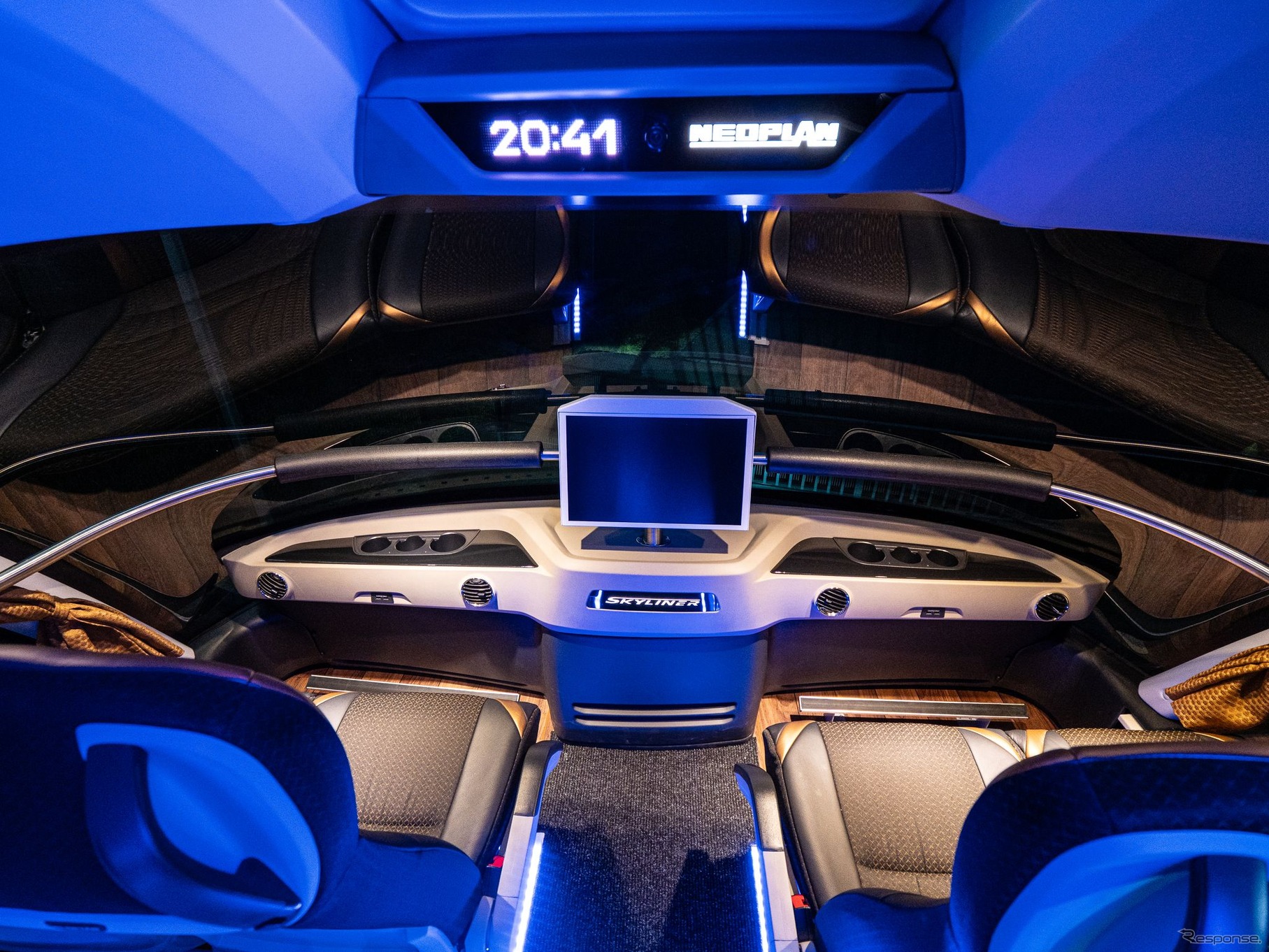 2階建てバス『スカイライナー』の特別仕様車「アウヴェルター・エディション」