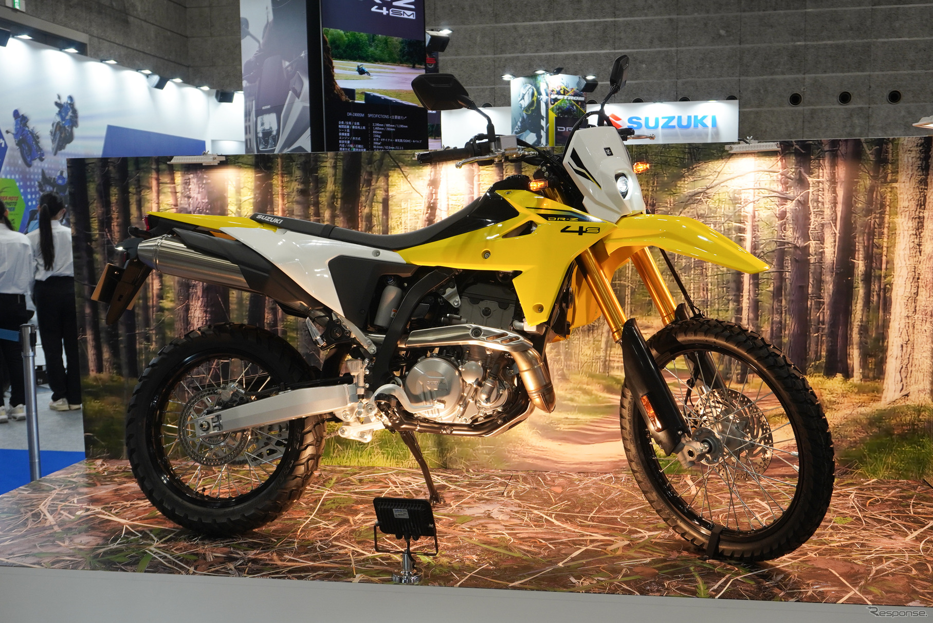 スズキ DR-Z4S（大阪モーターサイクルショー2025）