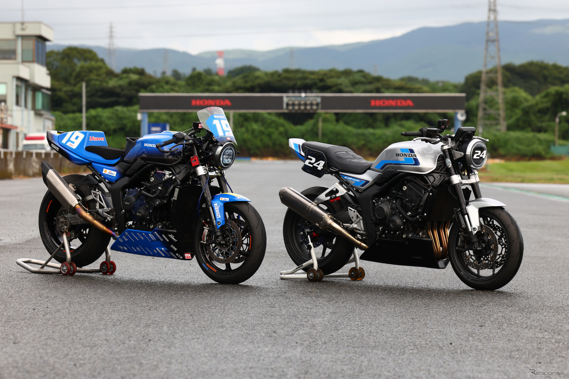 「鉄馬レース」に参戦したホンダ『CB1000F Concept』