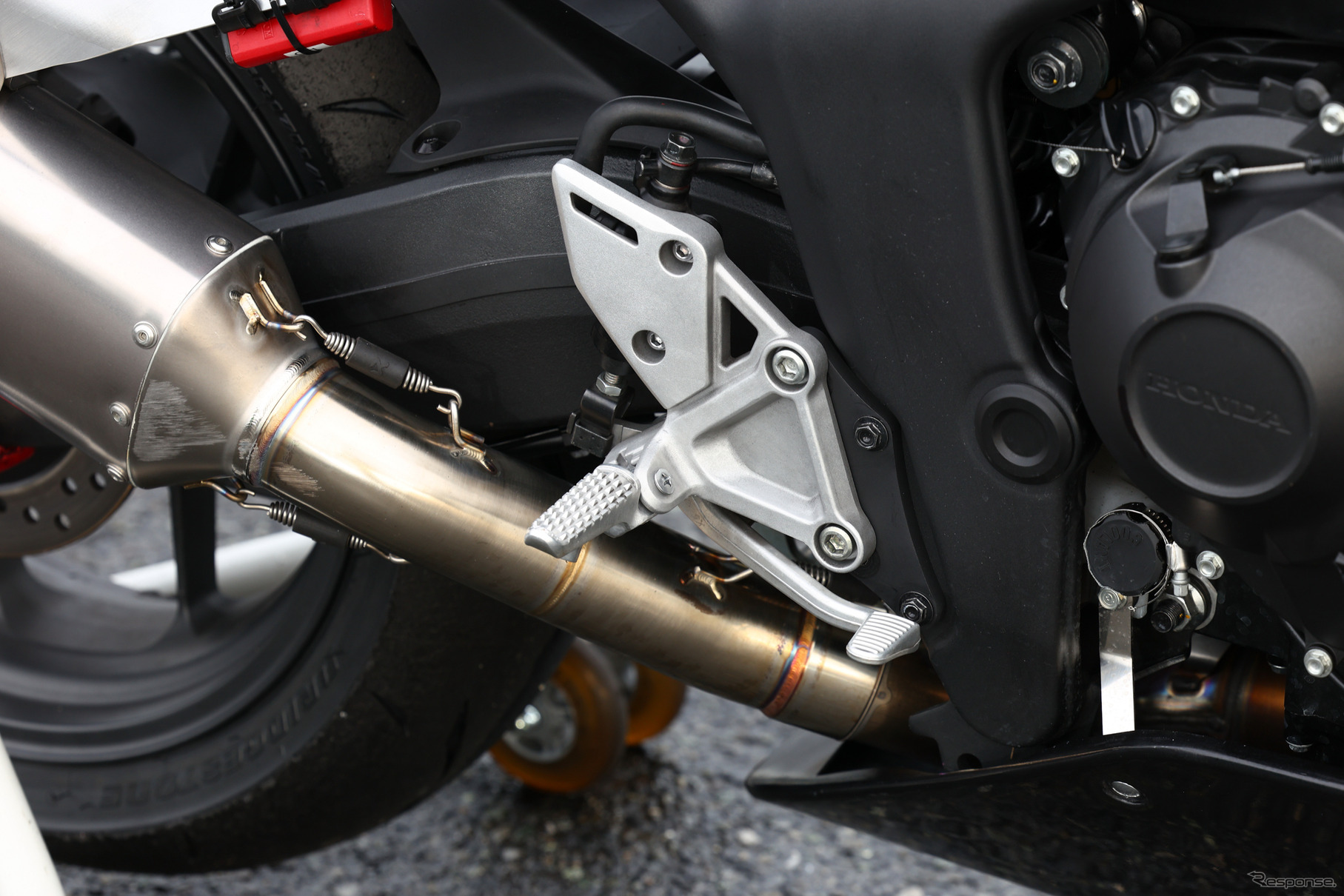 「鉄馬レース」に参戦したホンダ『CB1000F Concept』