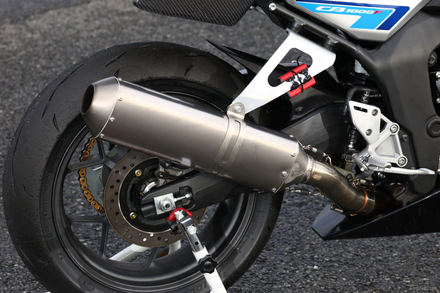 「鉄馬レース」に参戦したホンダ『CB1000F Concept』