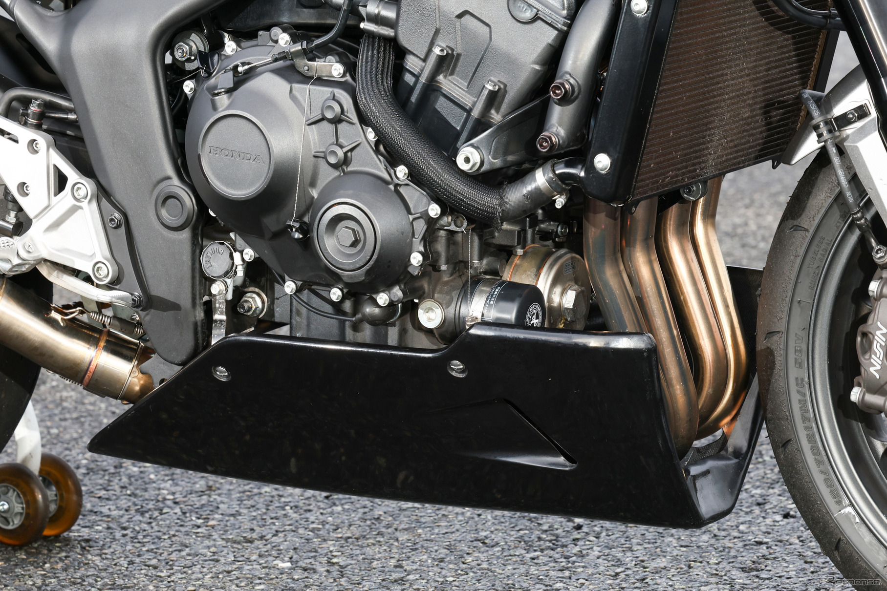 「鉄馬レース」に参戦したホンダ『CB1000F Concept』