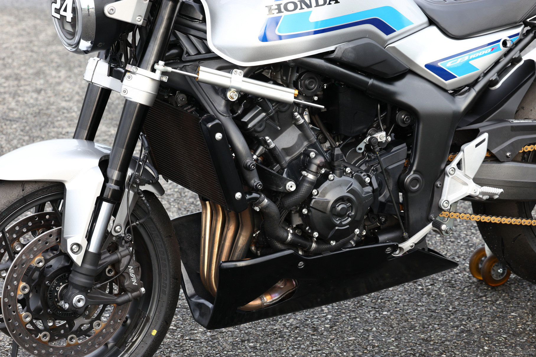 「鉄馬レース」に参戦したホンダ『CB1000F Concept』