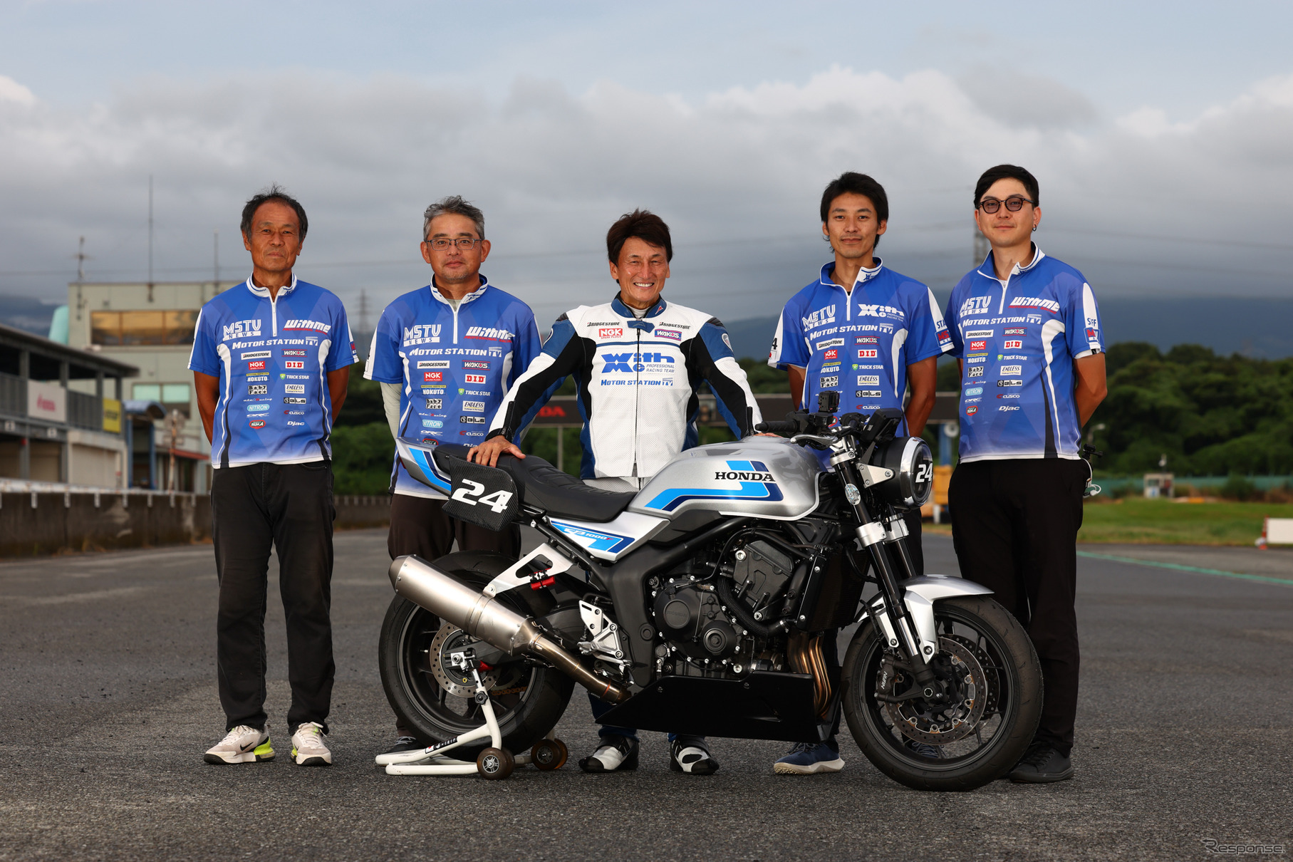 丸山浩氏とホンダのエンジニアチーム