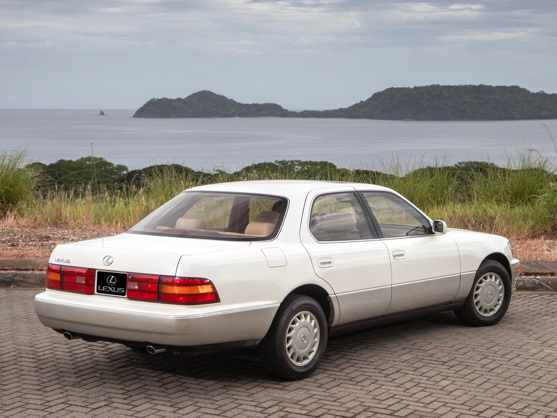 レクサス LS400（1990年）