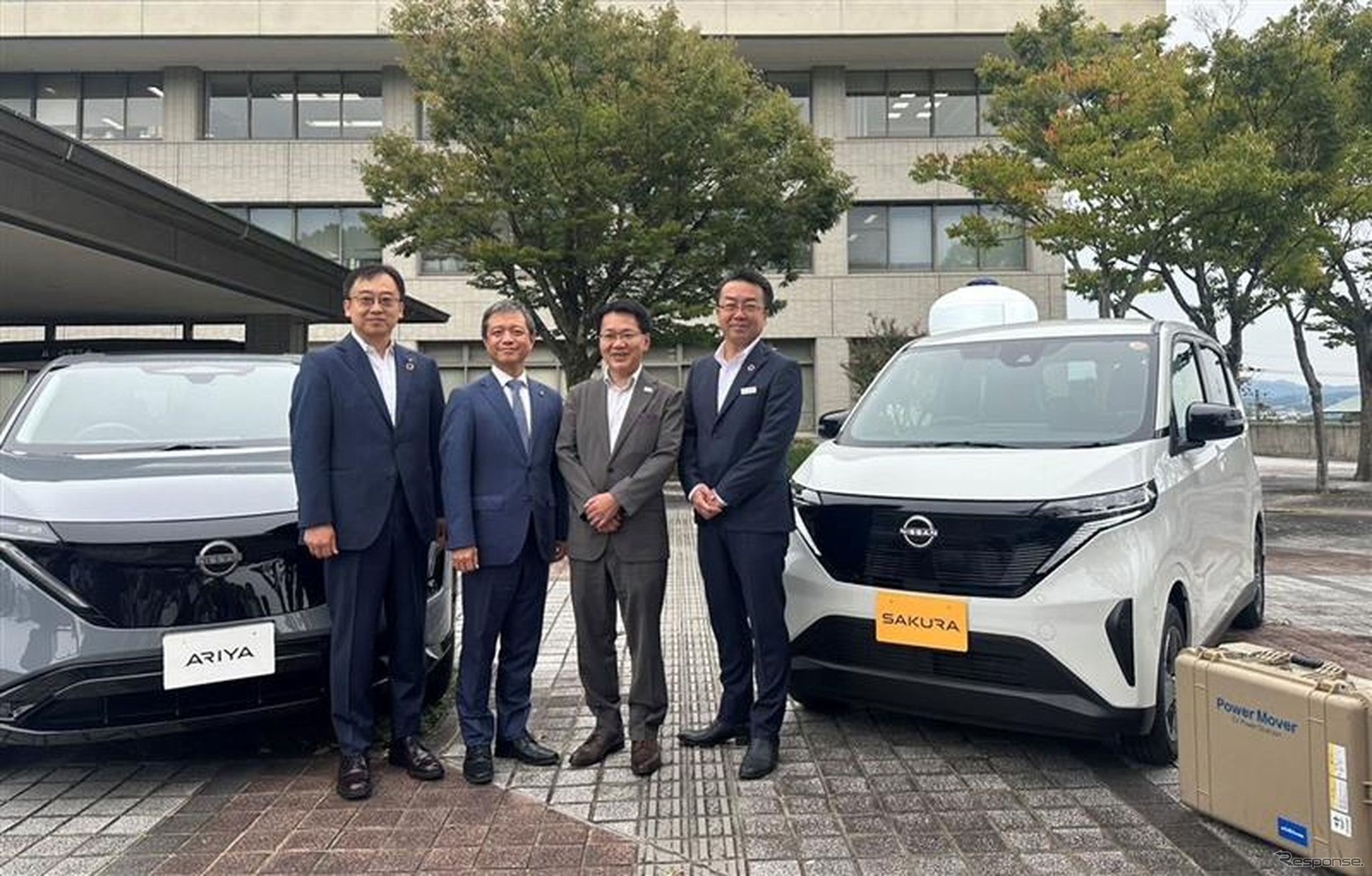 日産自動車、京都府京田辺市、同志社大学、京都日産自動車が、脱炭素社会の実現と災害対応に関し電気自動車（EV）を活用する「脱炭素化及び強靱化に関する連携協定」を締結