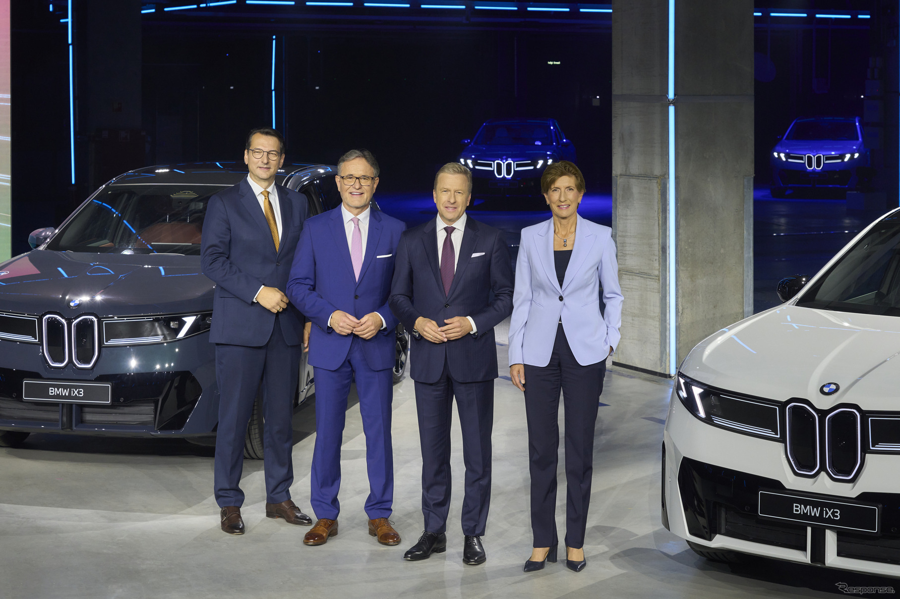 BMWグループがハンガリー・デブレツェンに建設した最新工場を開所