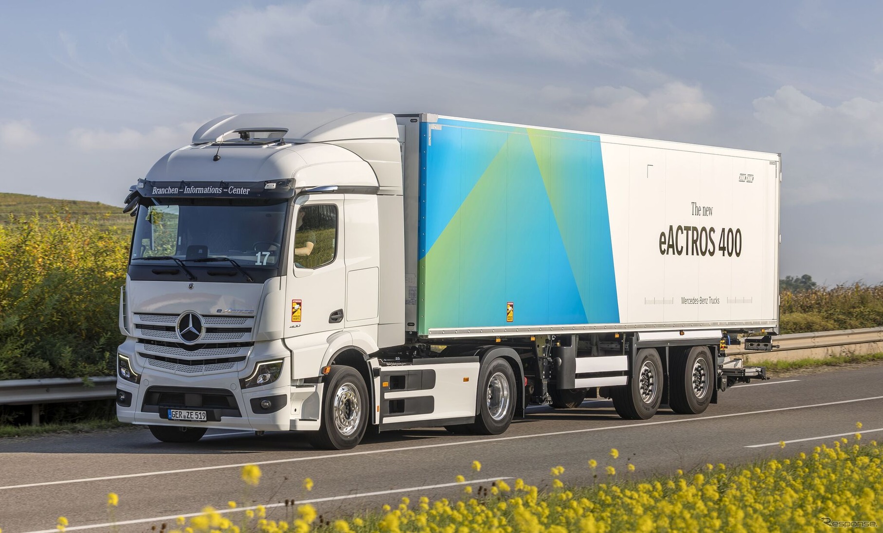 メルセデスベンツ eActros 400