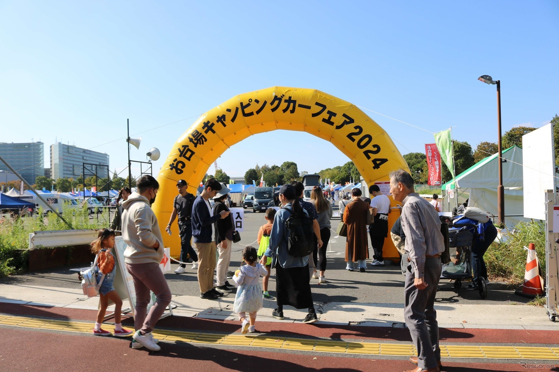 お台場キャンピングカーフェア 会場風景