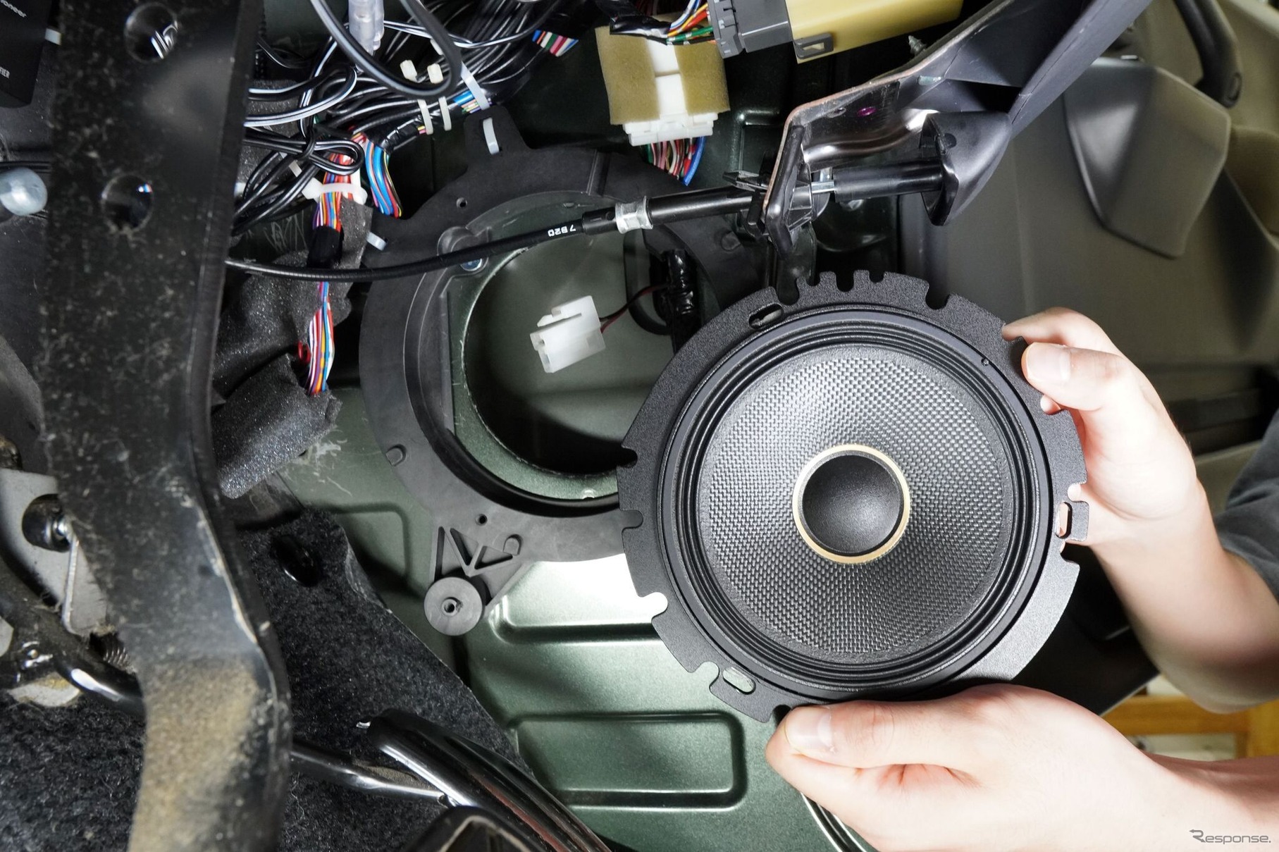 スズキ・ジムニー専用カースピーカー取付キット「UD-K129」