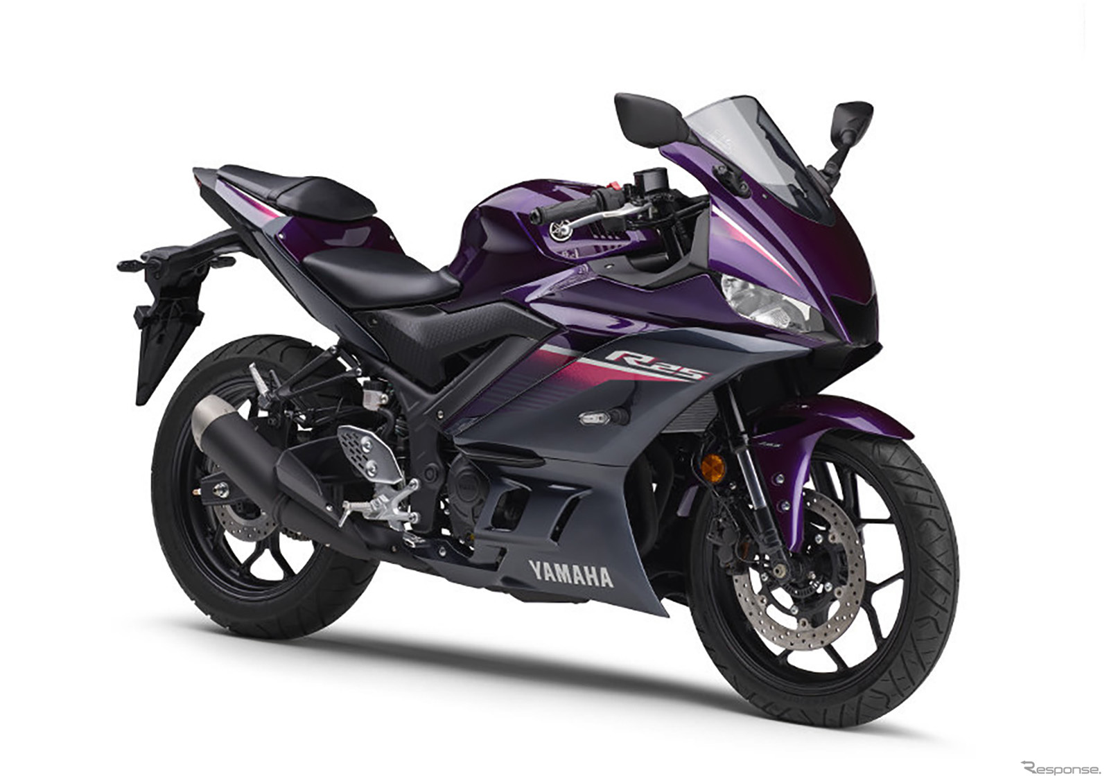 ヤマハ YZF-R25 2023年モデルの「パープル」
