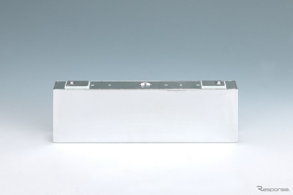 BEV用新型リチウムイオン電池セル